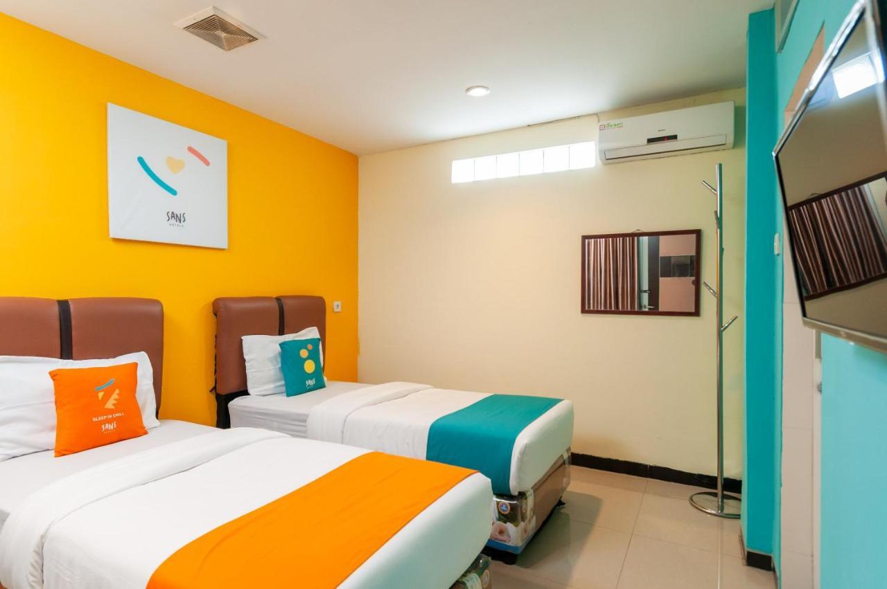 Sans Hotel Finest เมดาน ภายนอก รูปภาพ
