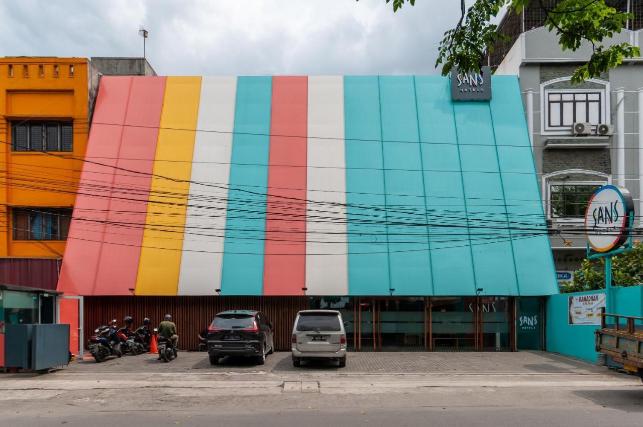 Sans Hotel Finest เมดาน ภายนอก รูปภาพ