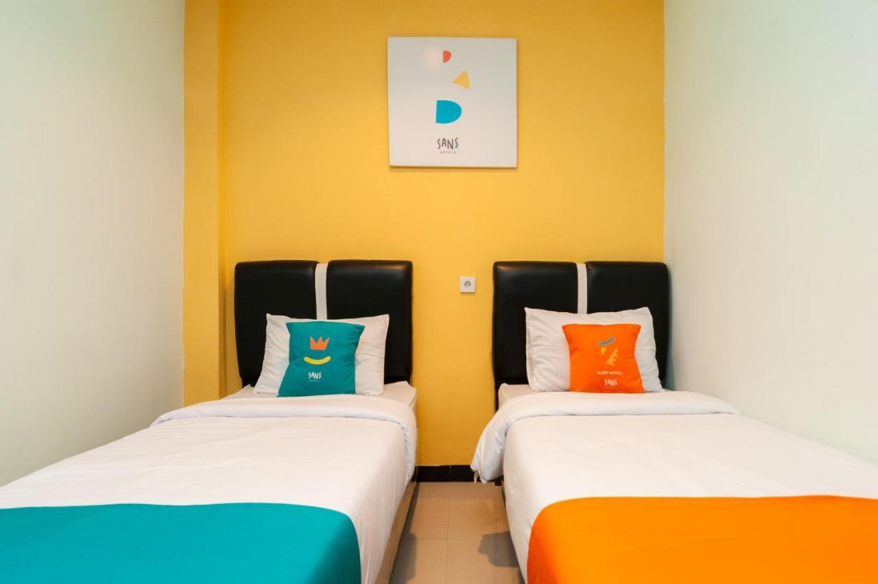 Sans Hotel Finest เมดาน ภายนอก รูปภาพ