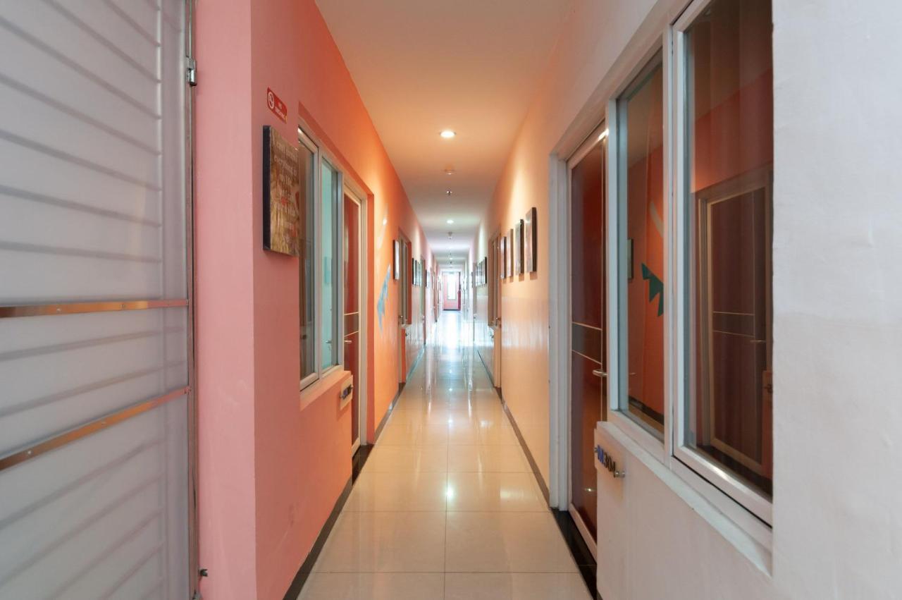Sans Hotel Finest เมดาน ภายนอก รูปภาพ